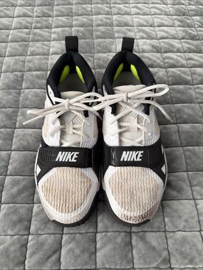 Nike White, Black & Neon Green Baseball Turf Cleats